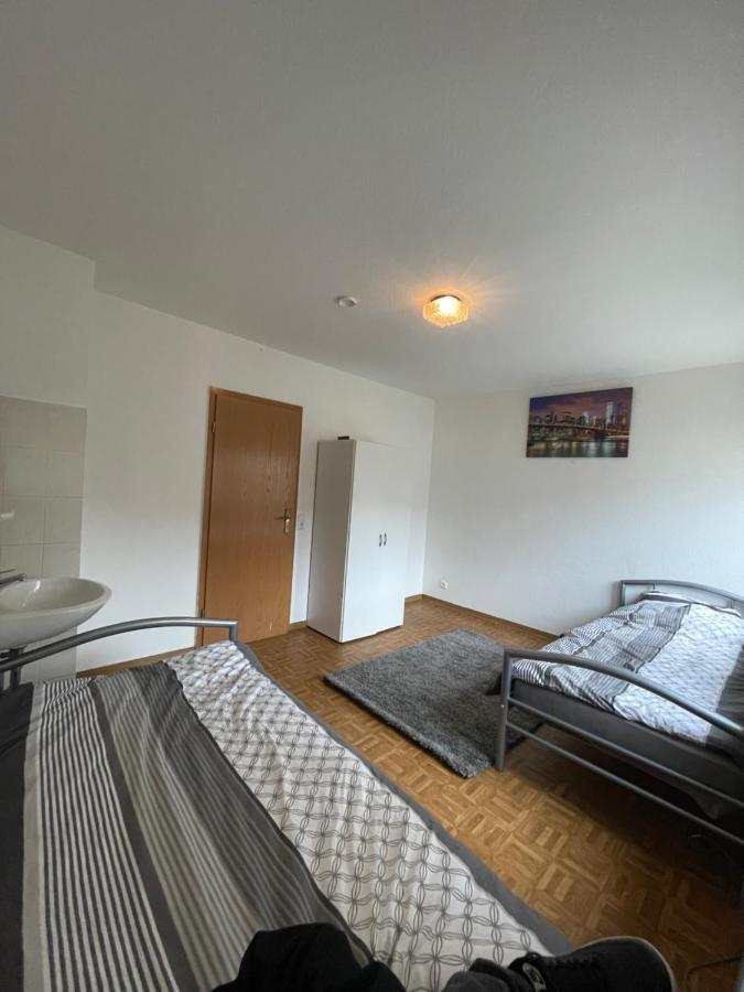 1 Zimmer Fuer 2 Personen Bruchsal Ruhige Lage Esterno foto